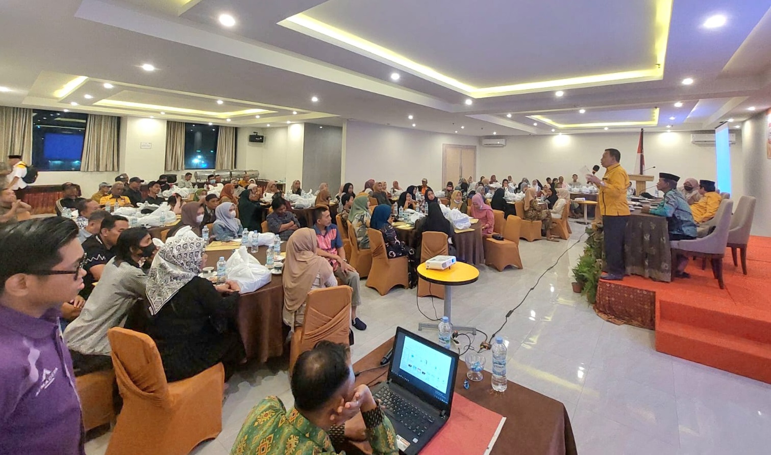 Dewan Ajak Warga Awasi Peredaran Minol Ilegal