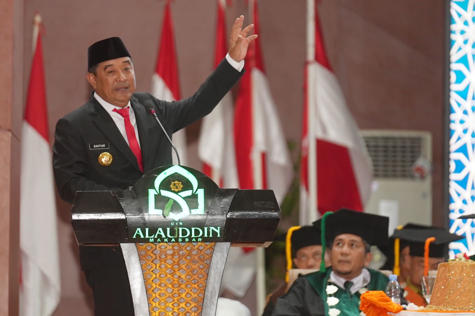 Bahtiar Paparkan Lanskap Pembangunan Sulsel di Dies Natalis UIN Alauddin