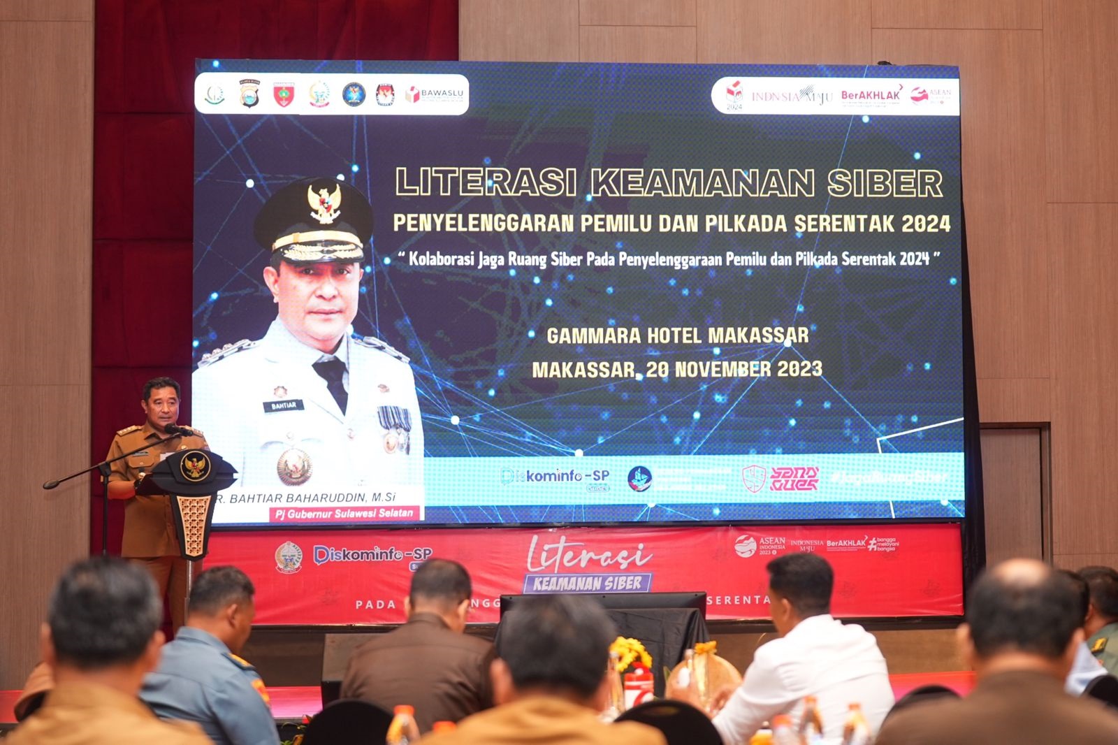 Buka Literasi Keamanan Siber Pemilu, Pj Gubernur Sulsel Harap Perkuat Proteksi Cegah Hoaks