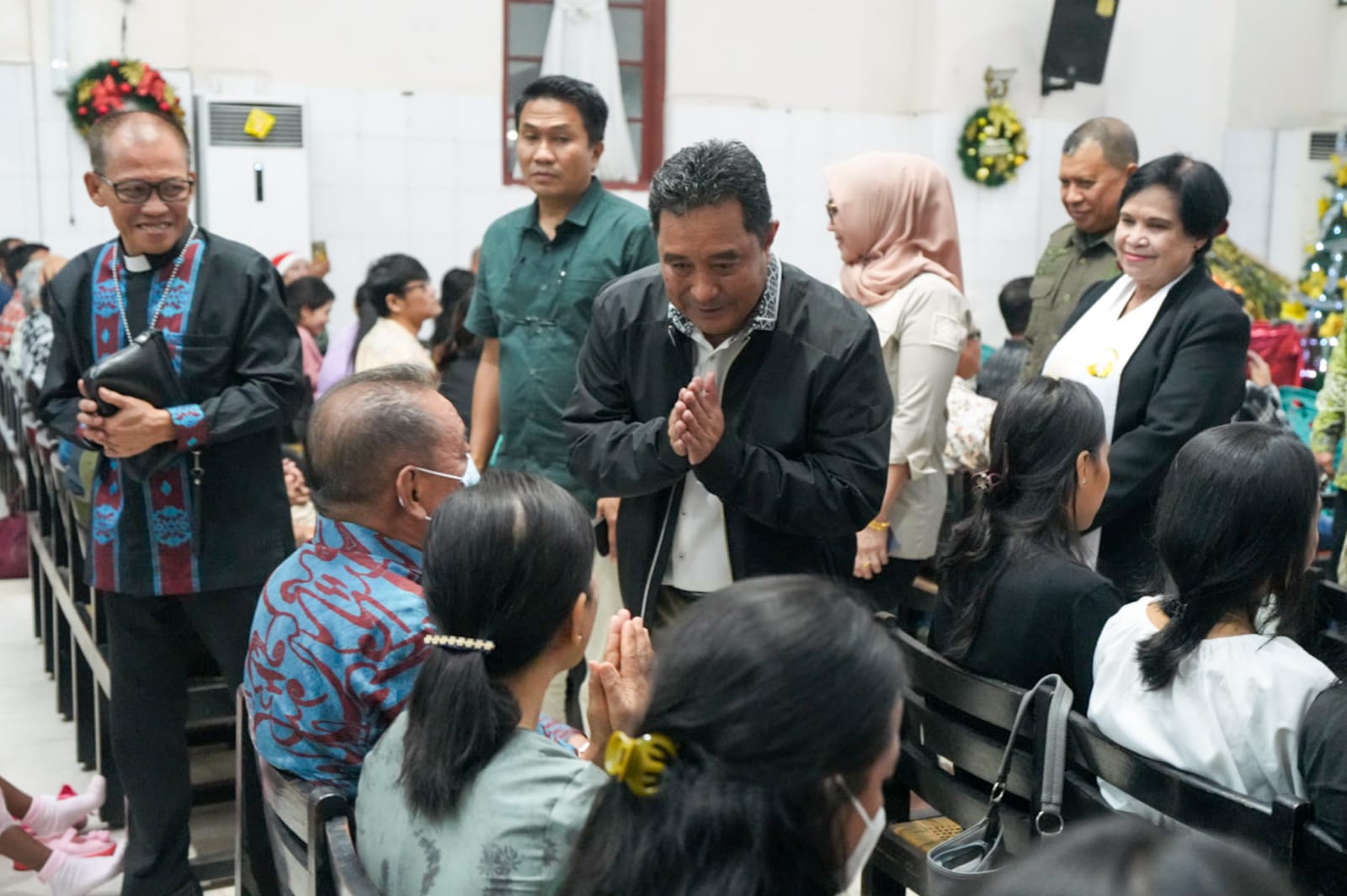 Bahtiar Baharuddin Pastikan Perayaan Natal di Sulsel Berjalan Aman dan Lancar