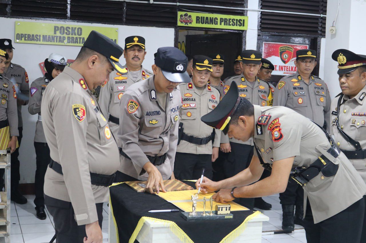 Kasat Lantas dan Kapolsek Soeta Polres Pelabuhan Makassar Berganti