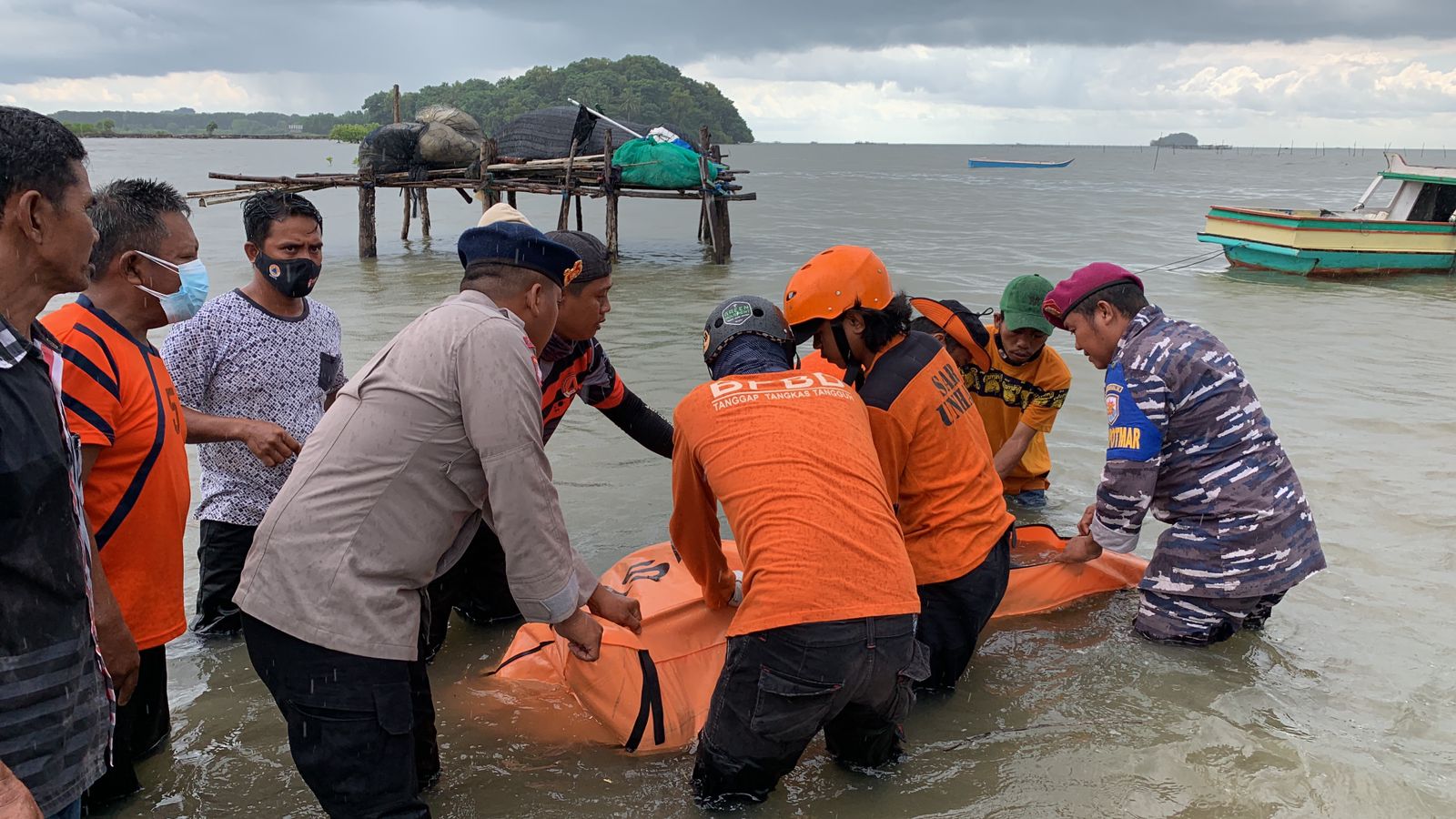 ABK Terjatuh di Muara Sungai Tangka Dietmukan Meninggal