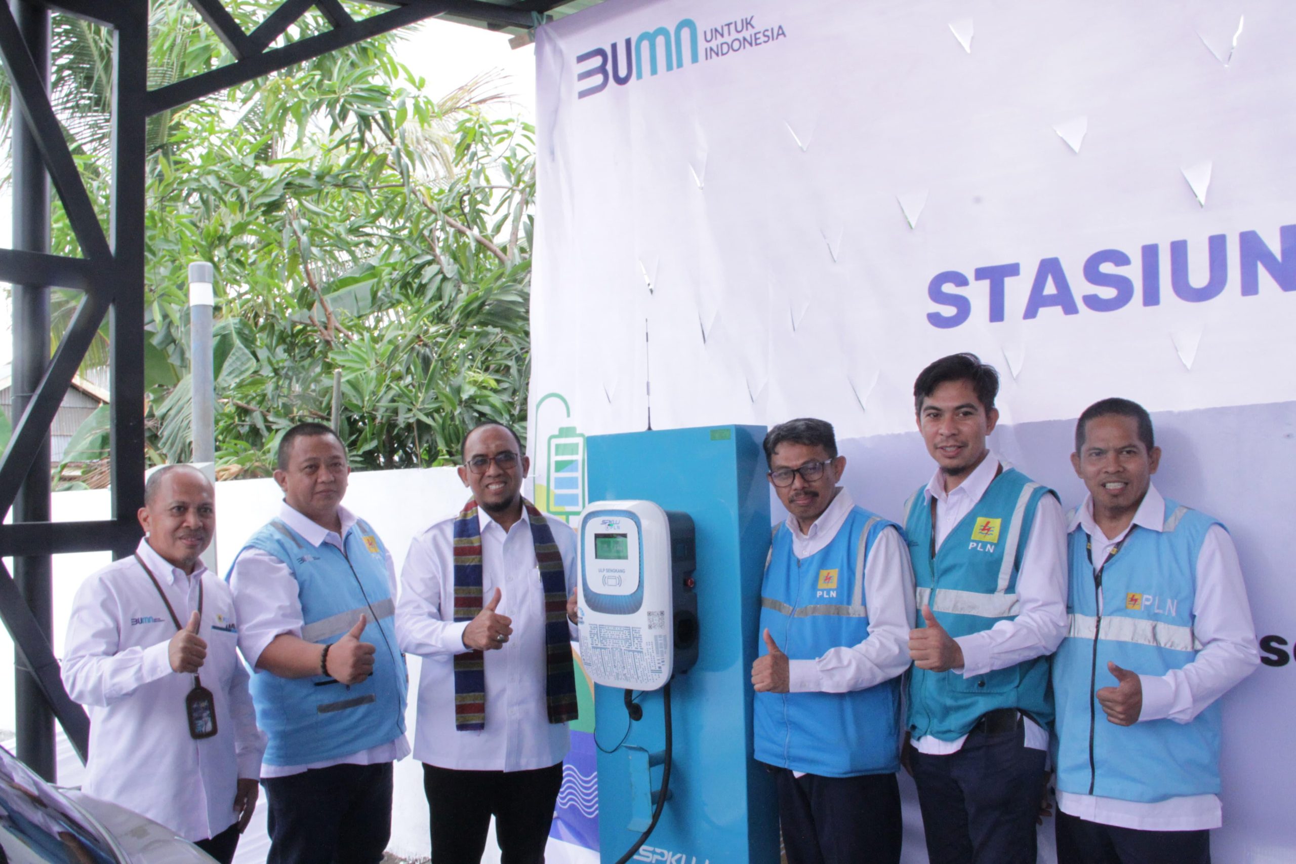 PLN Perkuat Ekosistem Kendaraan Listrik dengan Penambahan SPKLU di Bone dan Sengkang