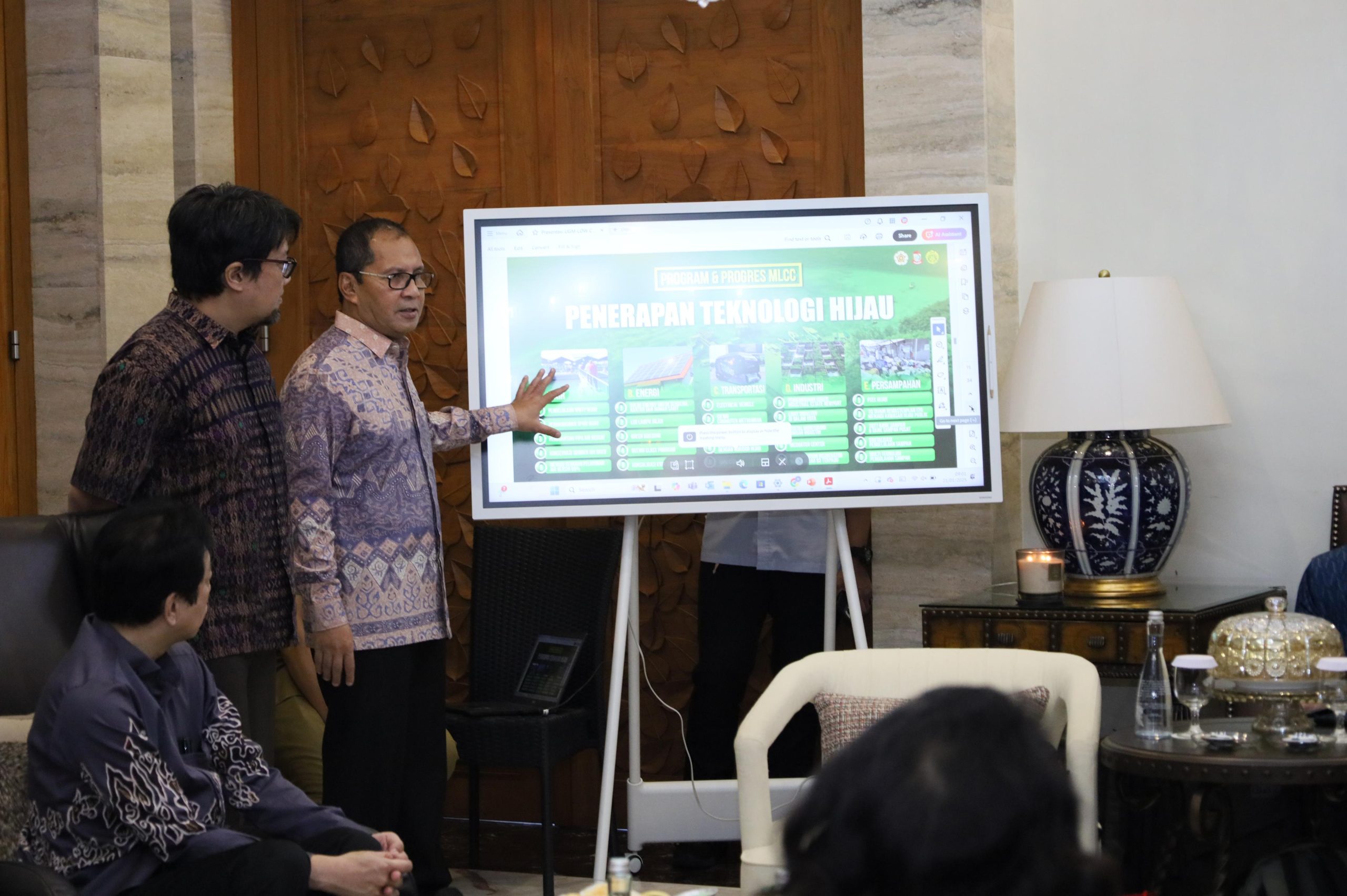 Pemkot Maniwa-Jepang Tindaklanjuti Rencana Kerja Sama Dekarbonisasi di Makassar