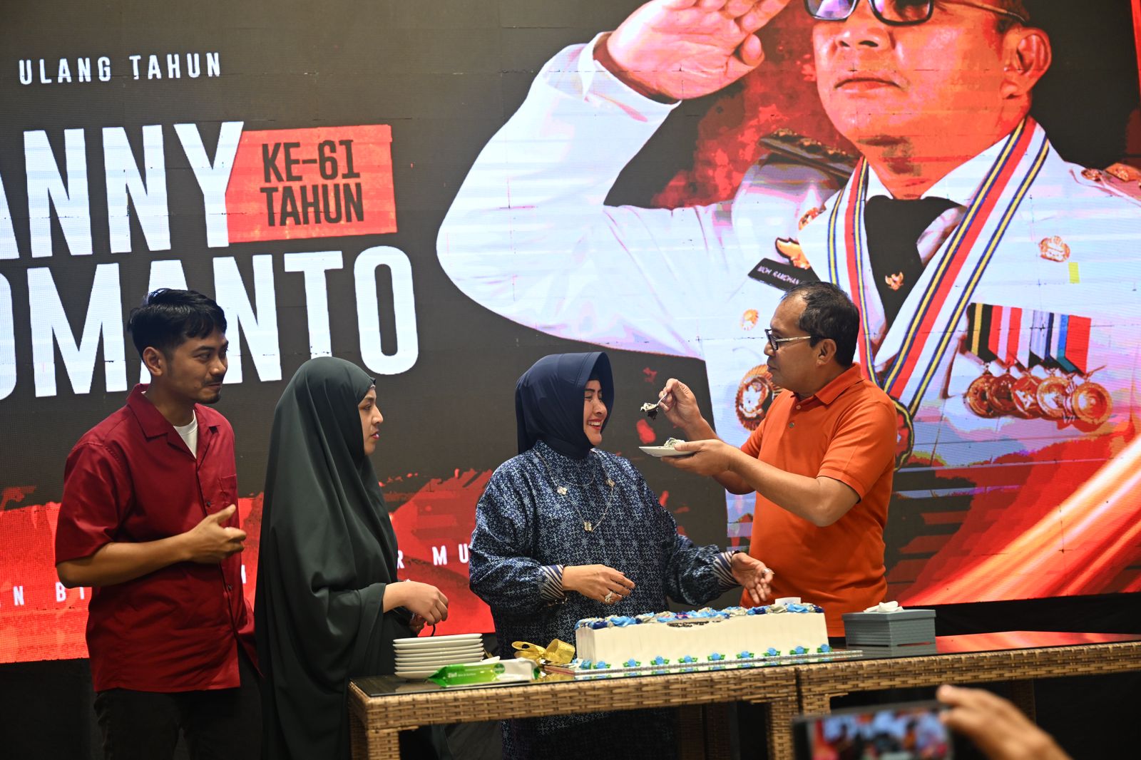 Wali Kota Makassar Danny Pomanto Rayakan Ultah ke-61