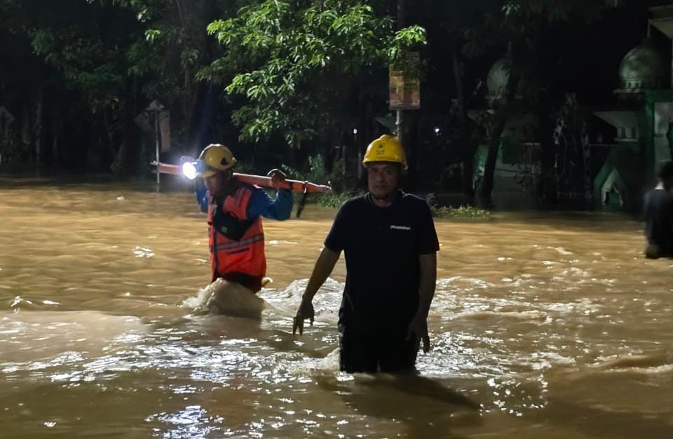 PLN Gerak Cepat Amankan Pasokan Listrik Akibat Banjir di Sulsel