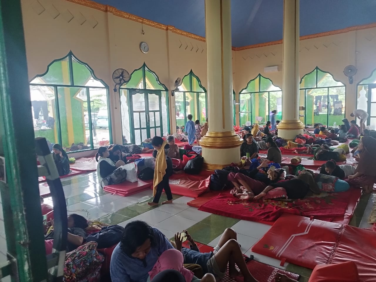 Puluhan KK Terdampak Banjir di Antang, 455 Orang Mengungsi