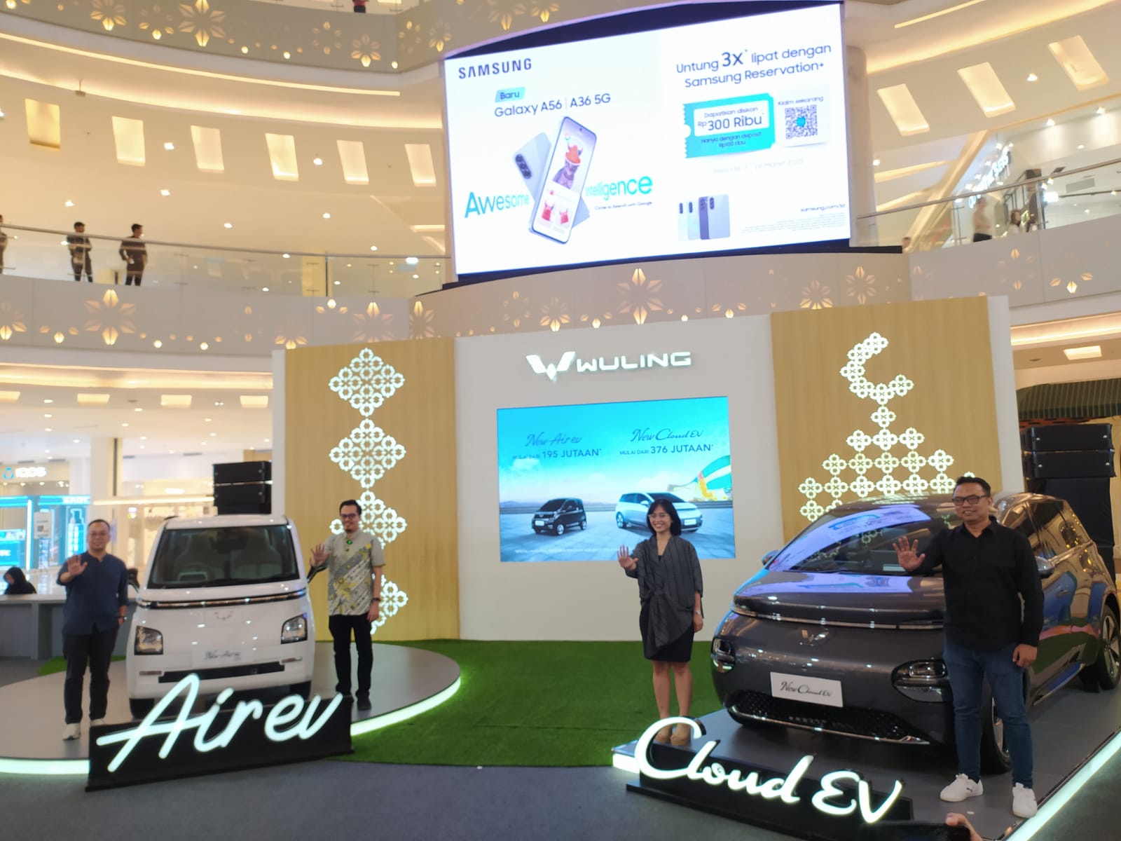 Wuling Pamerkan New Air ev dan New Cloud EV di TSM Makassar Hingga 9 Maret 2025