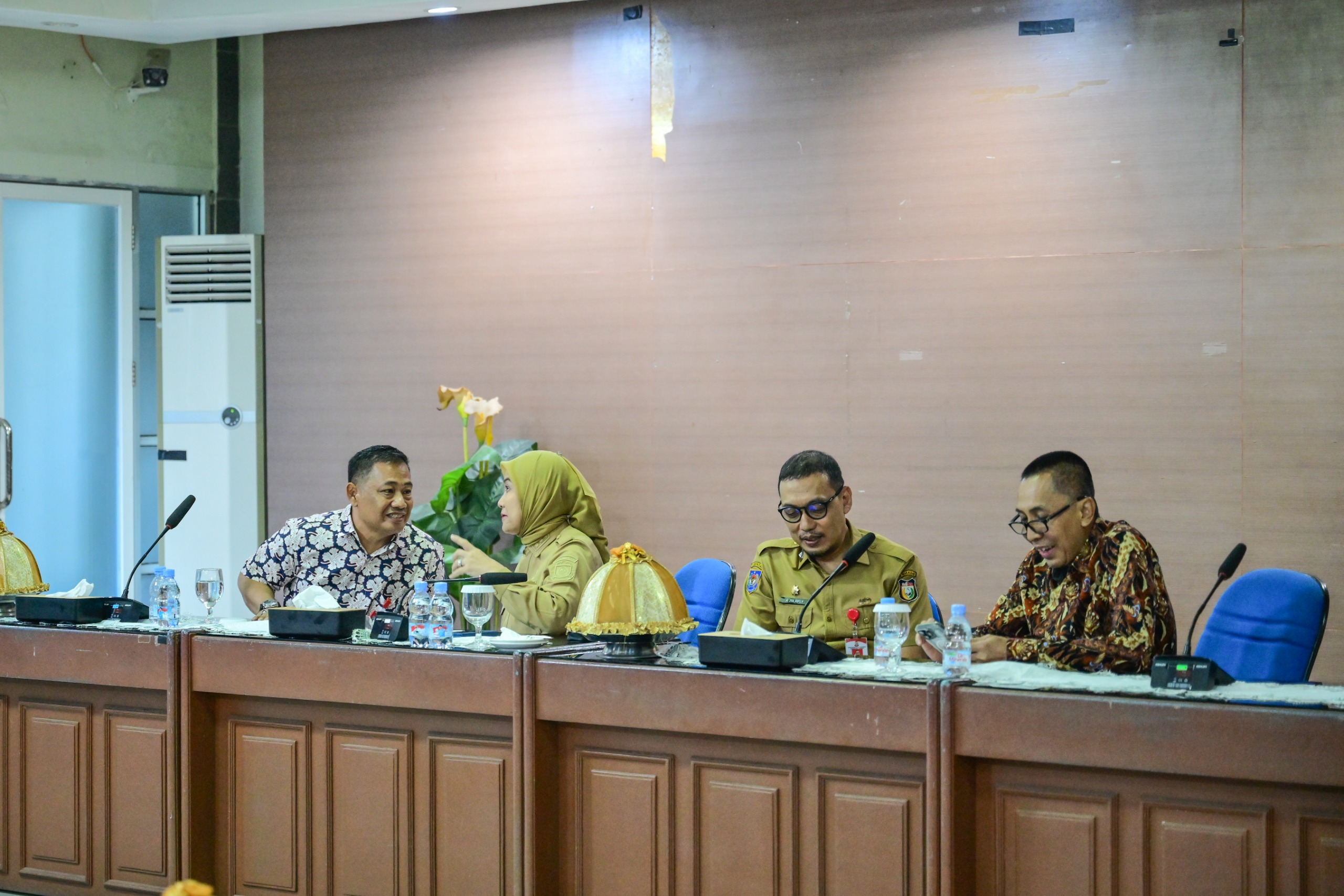 Hadiri Rakor PDAM Makassar, Wawali dan Sekda Tekankan Perbaikan Layanan Publik