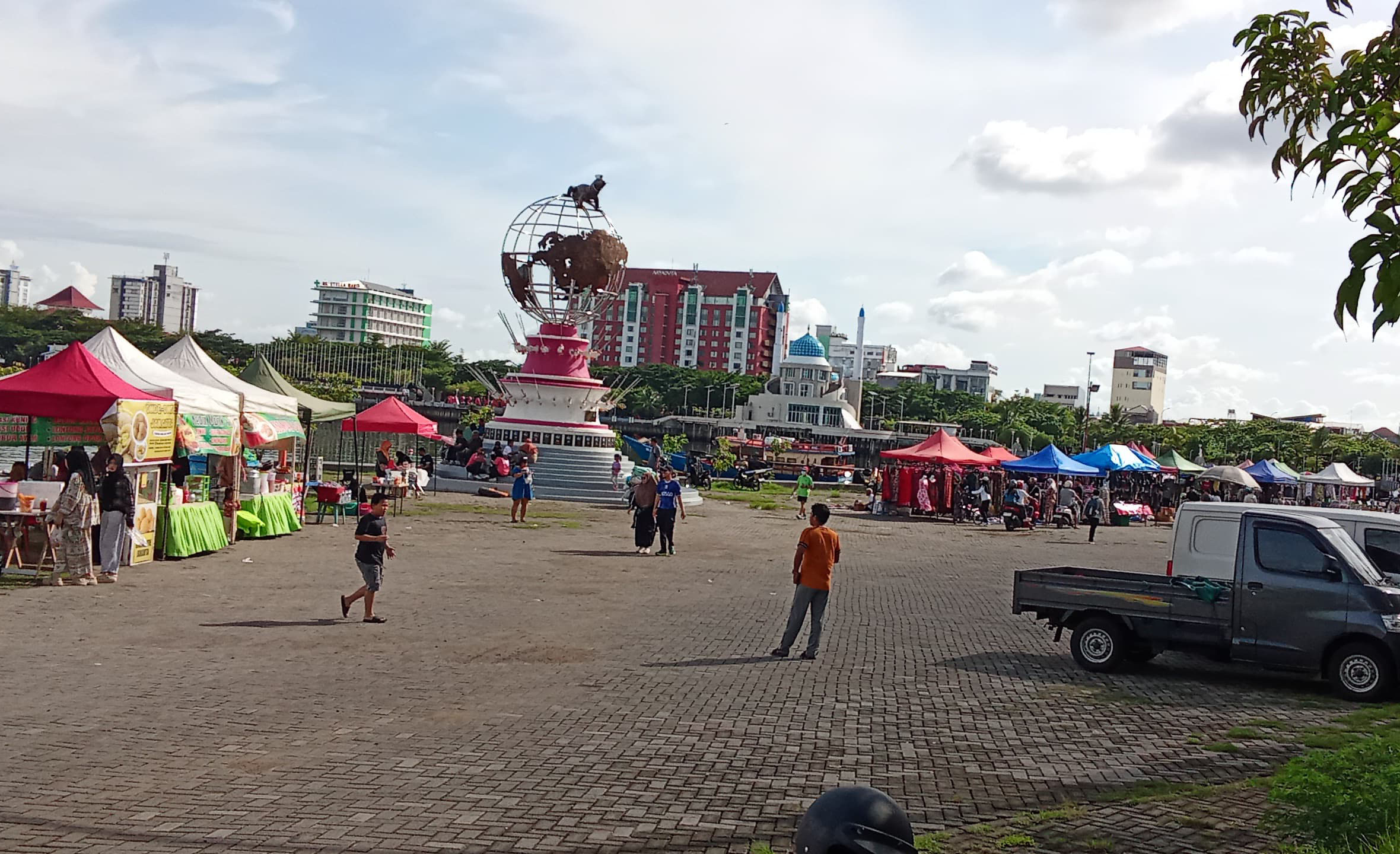 Puluhan PK5 Losari Mulai Berjualan di Kawasan MNEK CPI