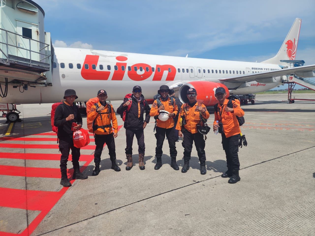 BPBD Makassar Kirim 10 Personel ke Lokasi Bencana Sumatera