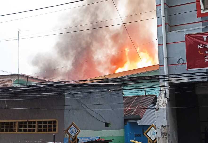 Si Jago Merah Mengamuk di Bulo Gading Makassar, 5 Rumah Terdampak dan 24 Jiwa Kehilangan Tempat Tinggal