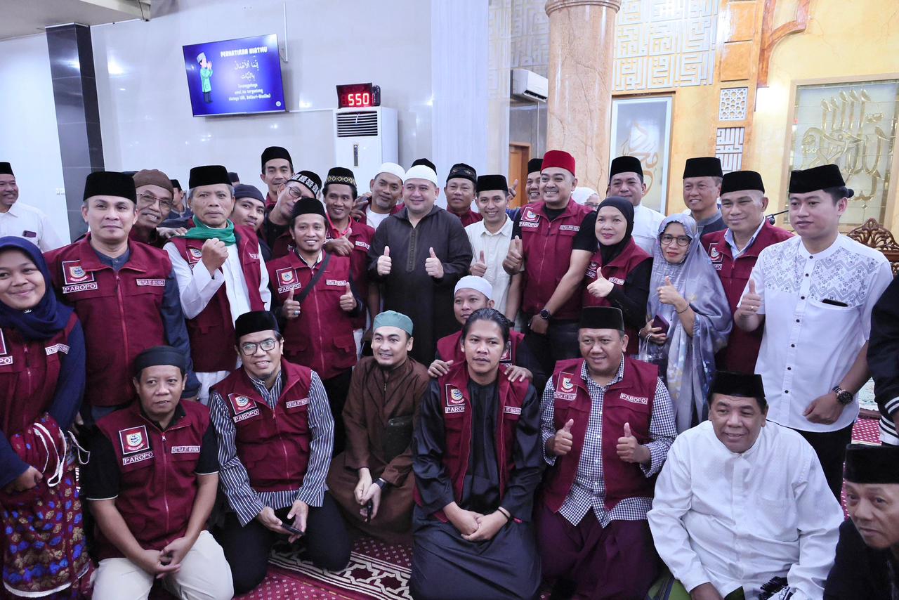 Wali Kota Makassar Rajut Sinergi dengan Masyarakat Lewat Salat Subuh