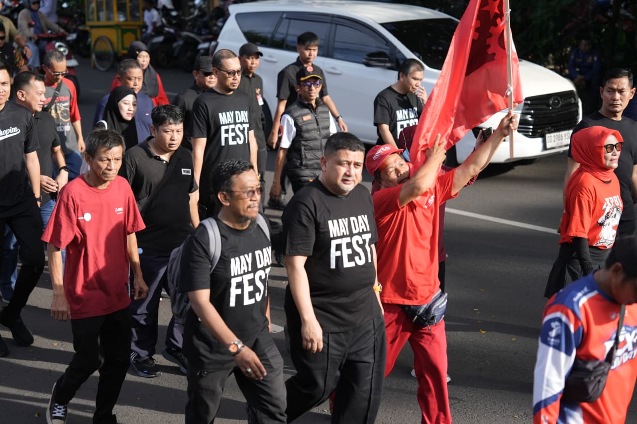 May Day 2026 di Makassar, Munafri-Aliyah Ramaikan Fun Walk Serikat Buruh dan Pekerja