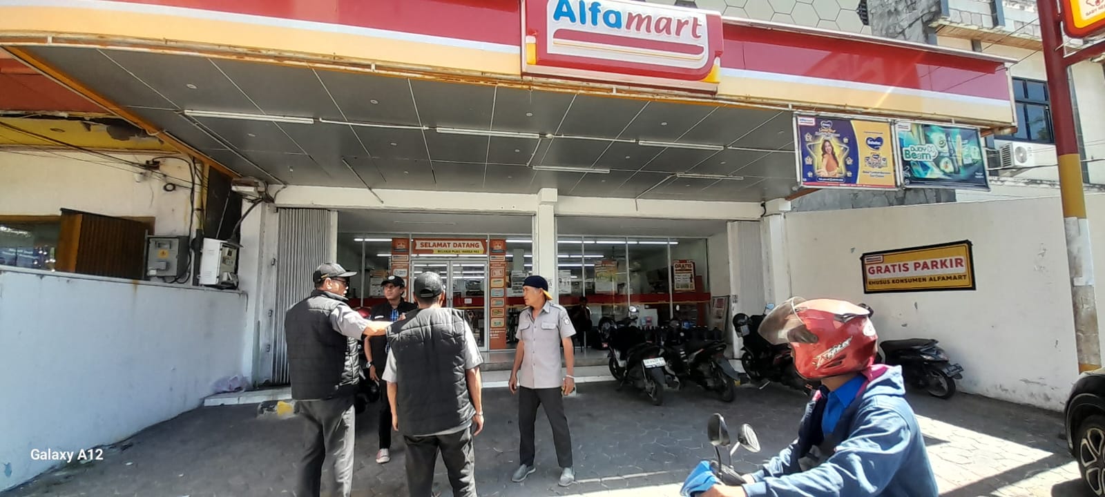 Parkir Alfamart Sudah Gratis, Perumda Parkir Makassar Minta Masyarakat Tolak Pungutan Liar