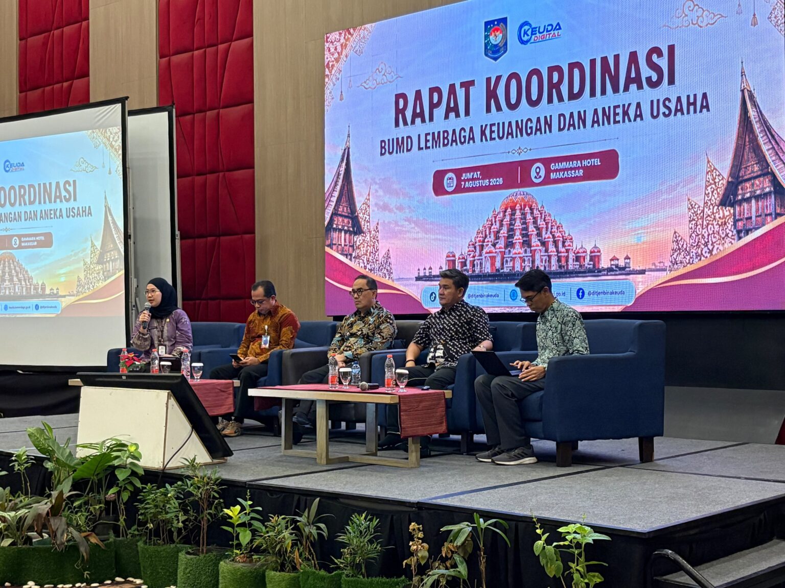 Jadi Pembicara di Rakor Kemendagri, Dirut Perumda Parkir Makassar Paparkan Strategi Transformasi BUMD