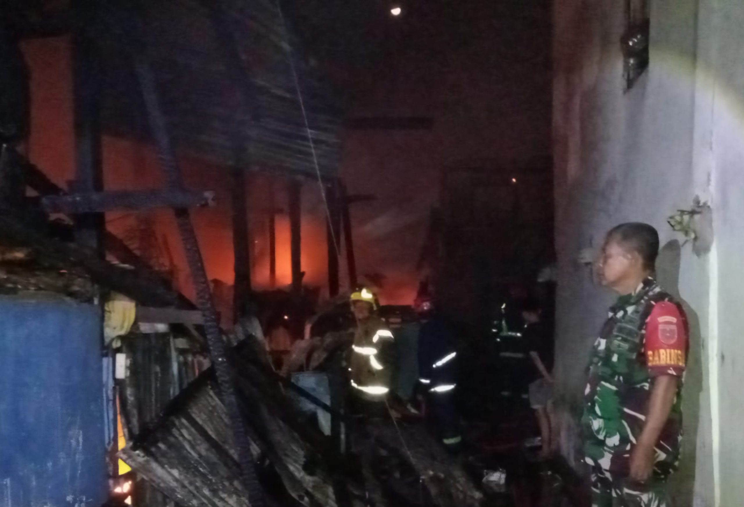 Kebakaran Maut di Biringkanaya Makassar, 4 Rumah Ludes dan Satu Warga Meninggal Dunia