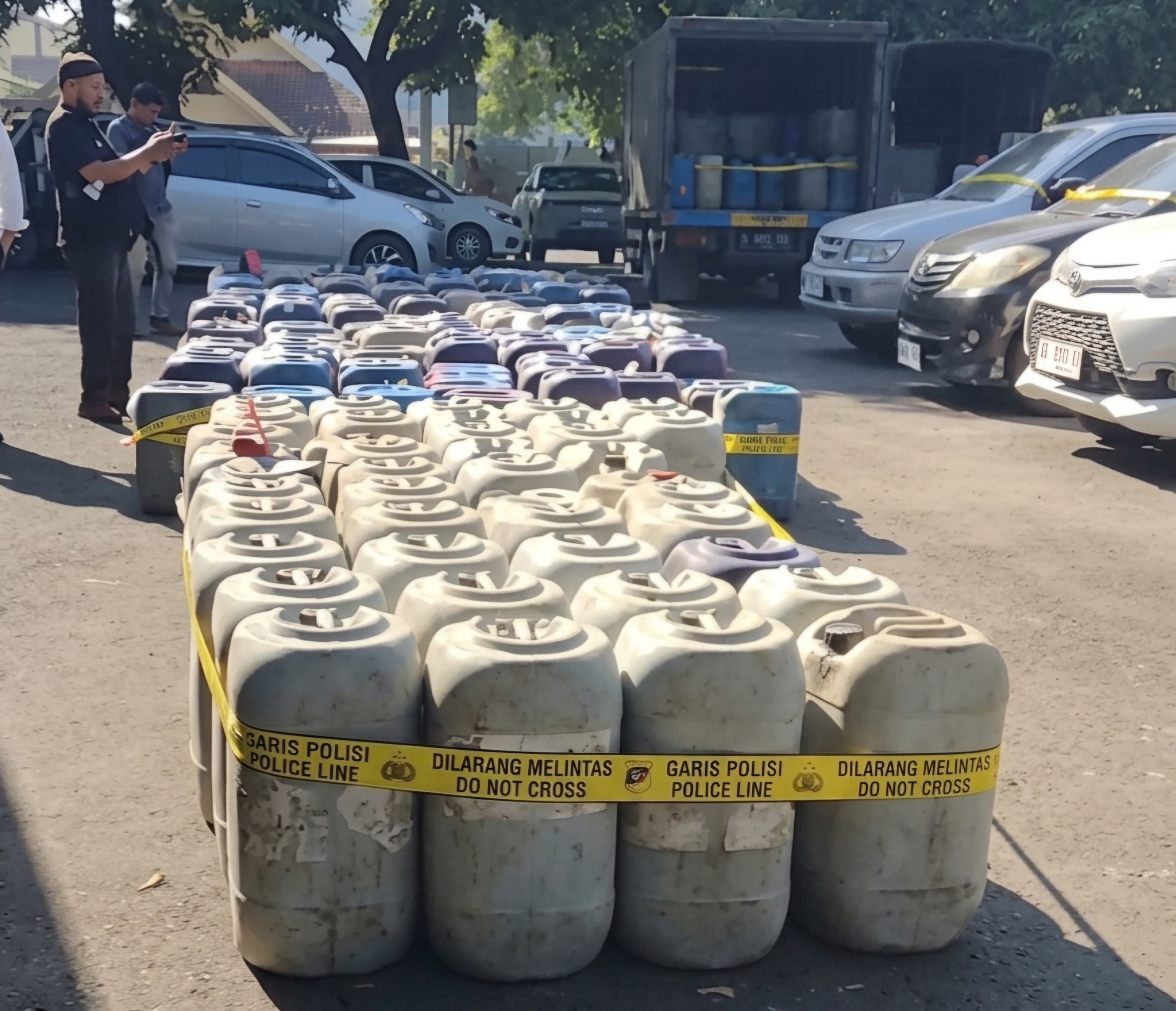 Belasan Orang jadi Tersangka Kasus Penimbunan Solar dan Pertalite di Sulsel