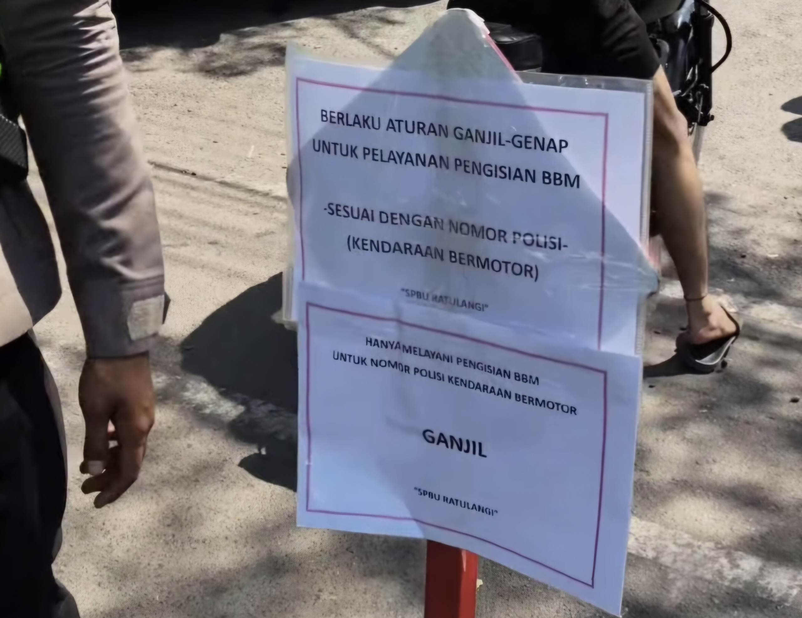 Antrean BBM di SPBU Mulai Terapkan Skema Ganjil-Genap