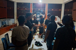8 Pemuda di Makassar Digeruduk Polisi Saat Pesta Miras di Kuburan Cina Antang