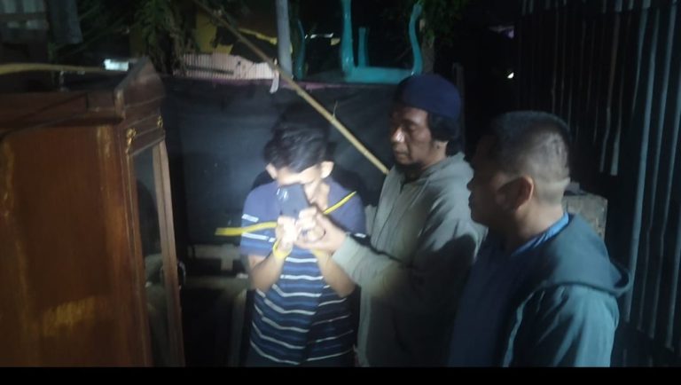 Modus Pura-pura Pesan 16 Bungkus Nasi Kuning, Pria di Makassar Sikat iPhone Pedagang