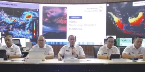 BMKG Prediksi Musim Hujan 2026/2027 Datang Bertahap dan Berdurasi Lebih Pendek